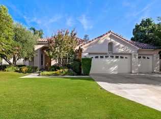 10904 Rockridge Way, Bakersfield, CA 93311