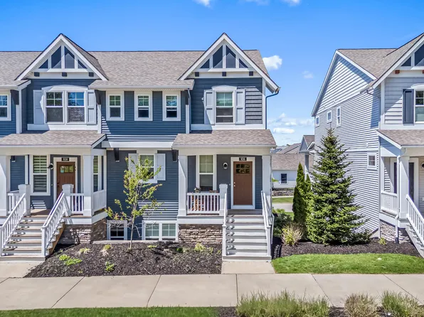 936 S Lake St, Whitehall, MI 49461
