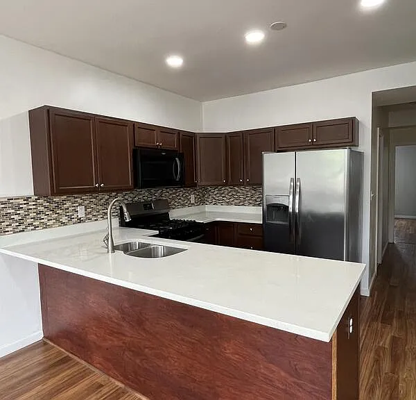 113 Morris St #3 — Photo 2