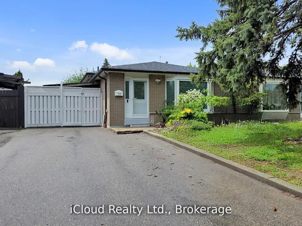 19 Flamingo Cres, Brampton, ON L6T 2G4