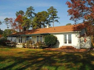 175 Delta View Dr, White Stone, VA 22578