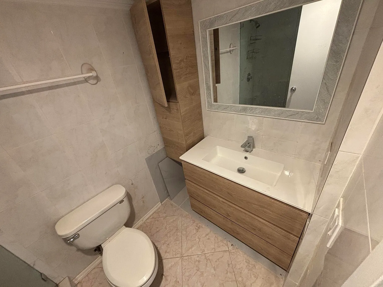 Studio, 1.0 bath, 595 sqft, $1,750 — Photo 3