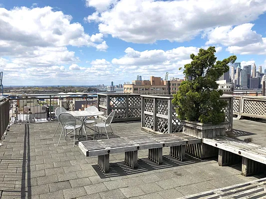 Rented by Compass | media 36