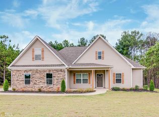 120 Cub Ln, Covington, GA 30016