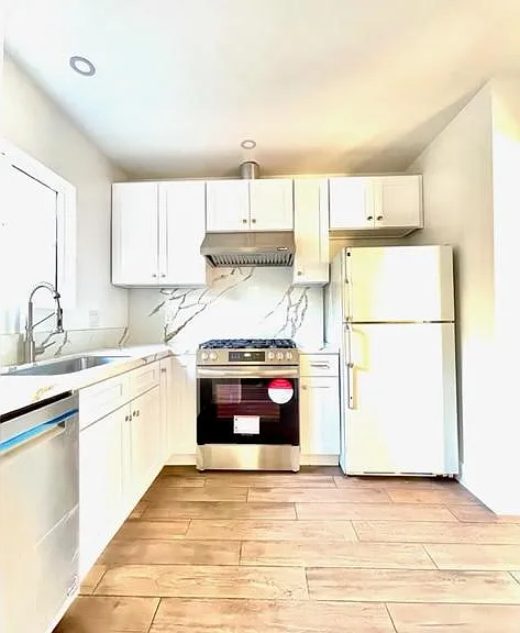 1136 Diamond Ave #C — Photo 4