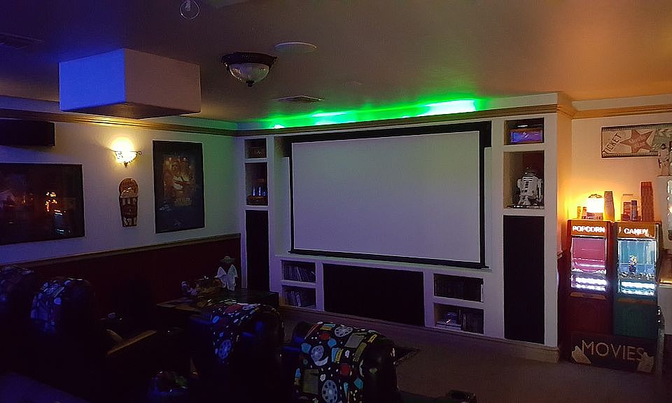 CUSTOM HOME THEATRE ROOM