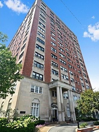 1st image of 4300 N Marine Dr APT 1002