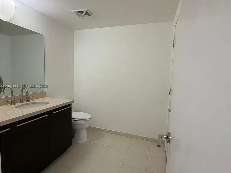 7930 East Dr #1607 — Photo 19