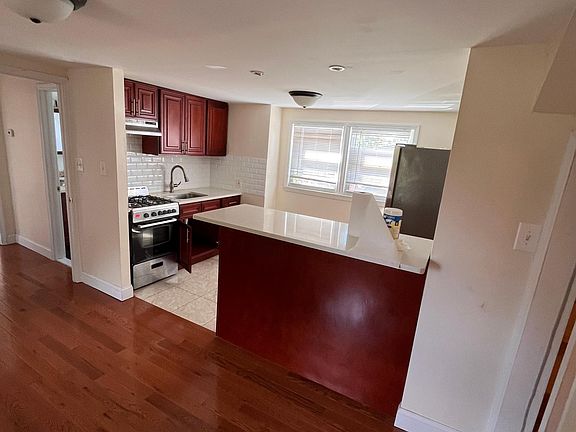 3rd image of 2249 Belmont Ave
