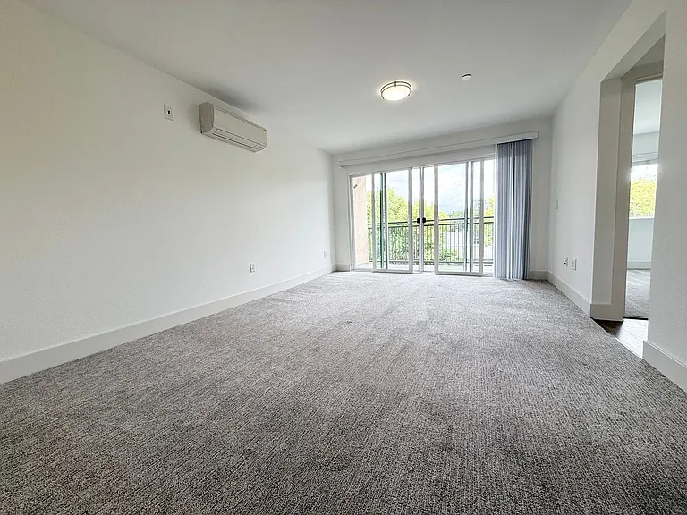 926 Woodside Road, Redwood City — Photo 10