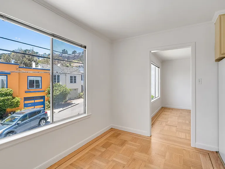 115 Farnum St — Photo 9
