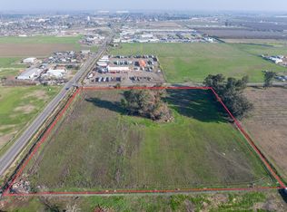 71 Tyler Rd, Merced, CA 95341