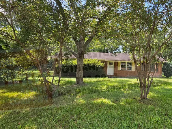 3309 Cathy Lou Rd, Dothan, AL 36303