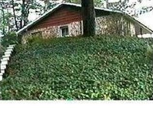 222 Maple St, East Haven, CT 06512