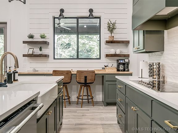 3rd image of 118289 S 4215th Rd