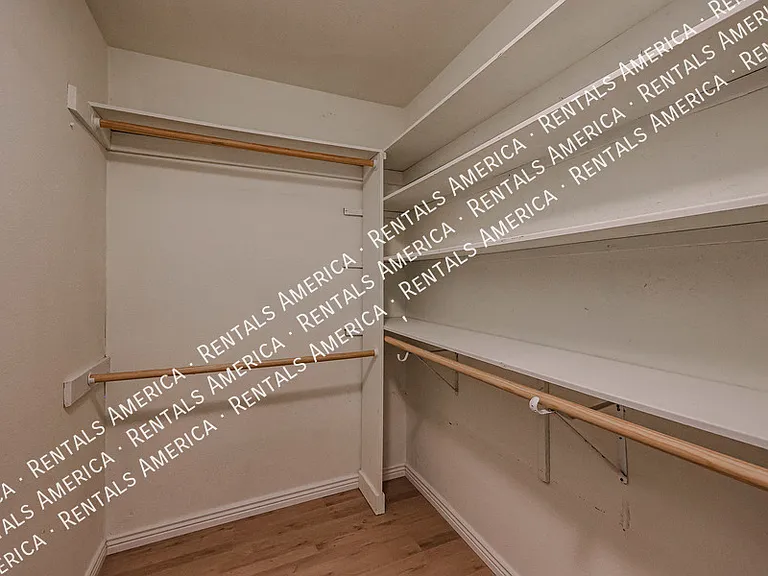 1052 S San Jose #2 — Photo 14