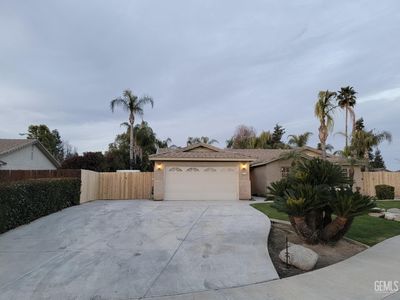5810 Lausanne St, Bakersfield, CA, 93308