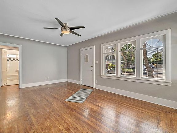 2nd image of 1116 Meredith Ave