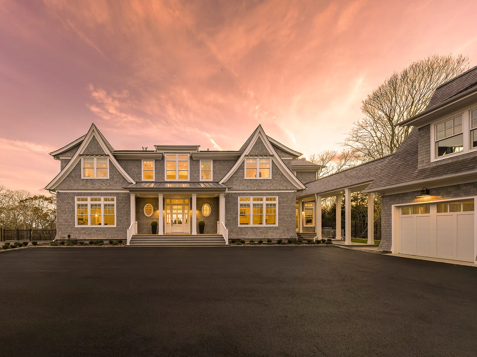 Brand-New 2025 Montauk Estate | Luxury Living with Pool — Photo 1