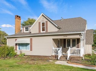 7413 Bluffton Rd, Fort Wayne, IN 46809