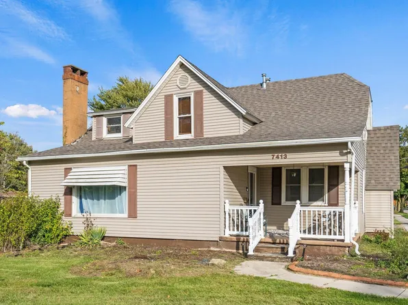 7413 Bluffton Rd, Fort Wayne, IN 46809