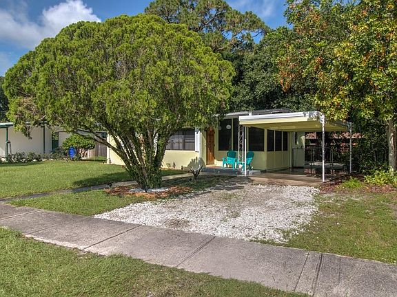 3rd image of 1635 31st Ave