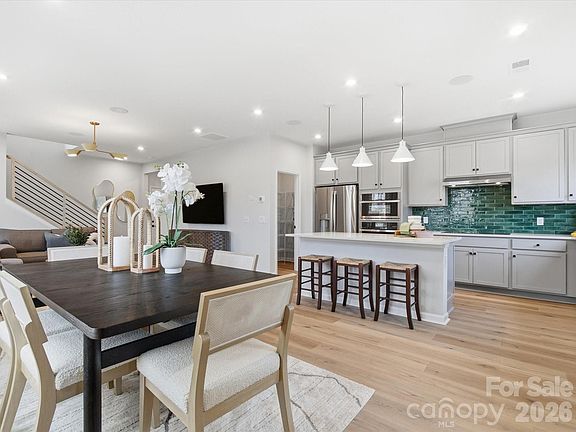 4th image of 8312 Discovery Ln