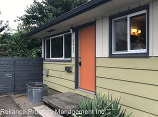 2425 SE 52nd Ave, Portland, OR 97206