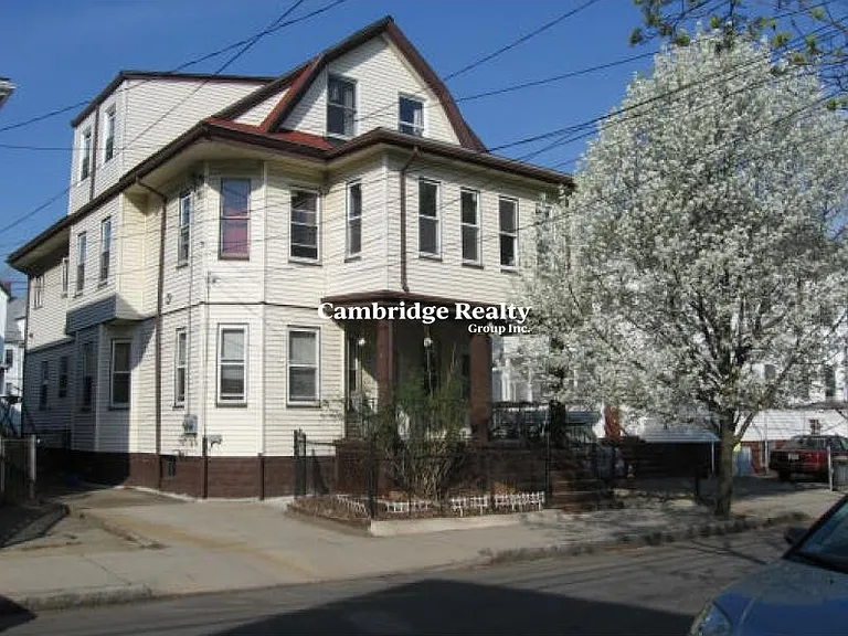 53 Bristol Rd #2T — Photo 7