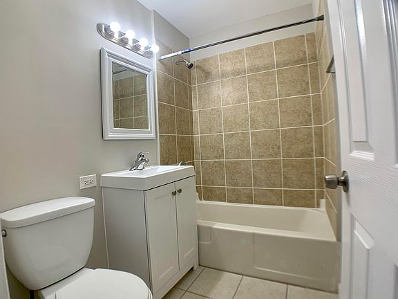 5th image of 5657 W Fullerton Ave #306N