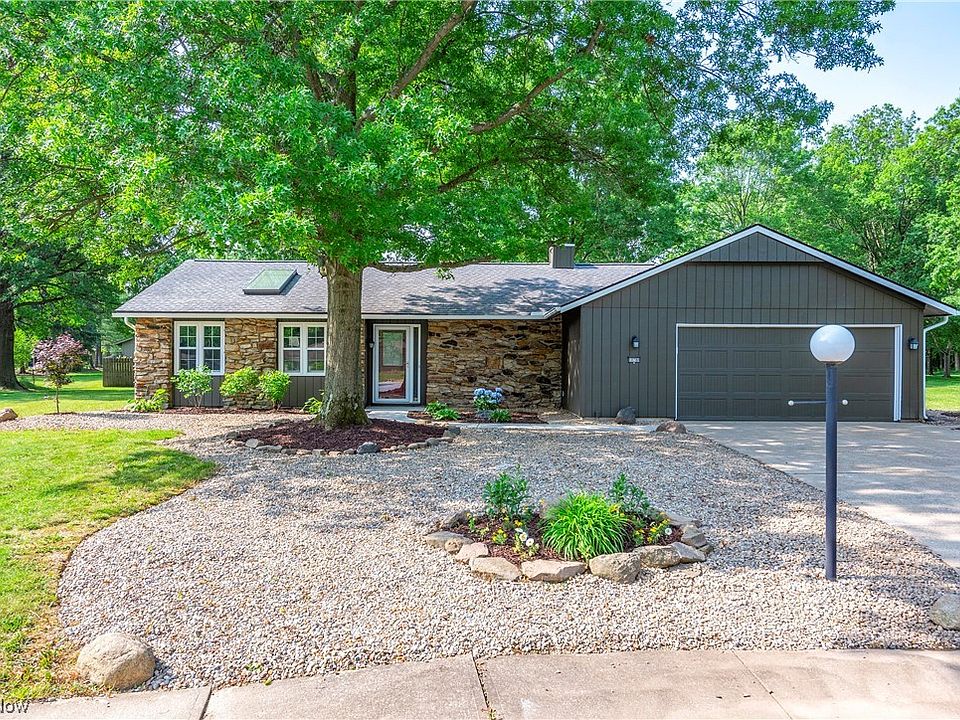 1st image of 10780 Creek Stone Cir