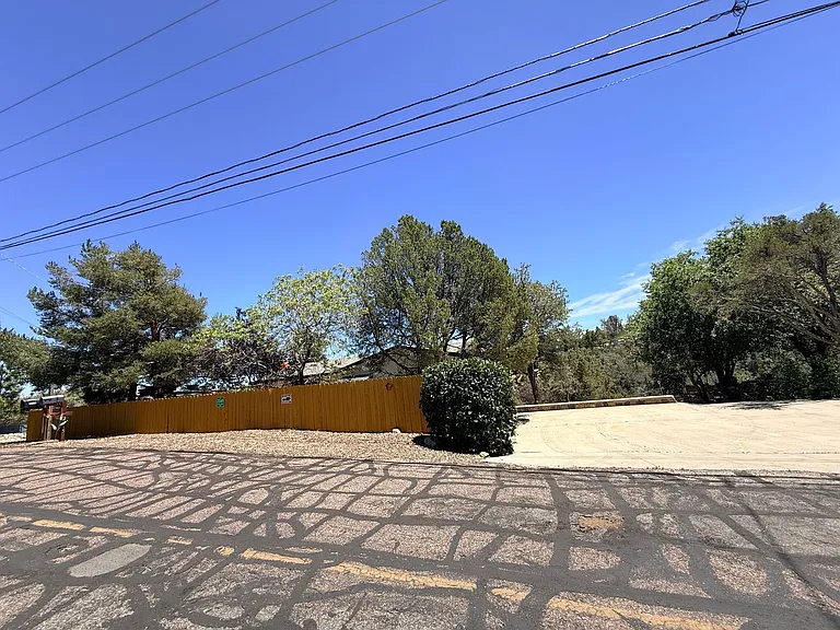 2245 Sandia Dr — Photo 29