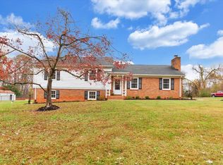 1034 Clubridge Rd, Lynchburg, VA 24503