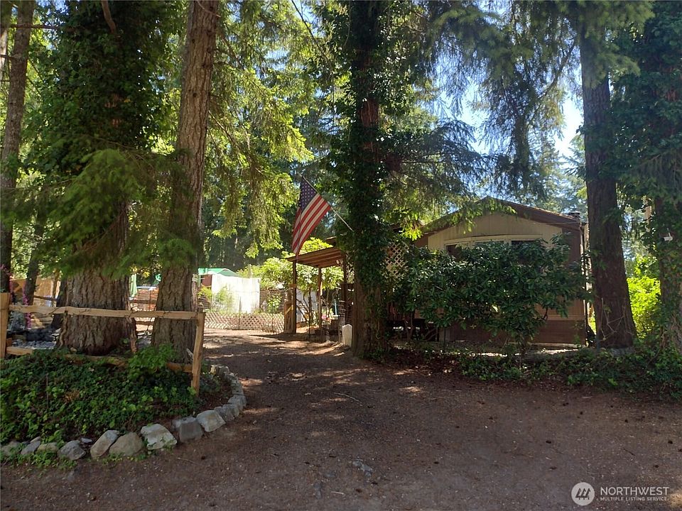 1st image of 1110 Timberlake Dr E