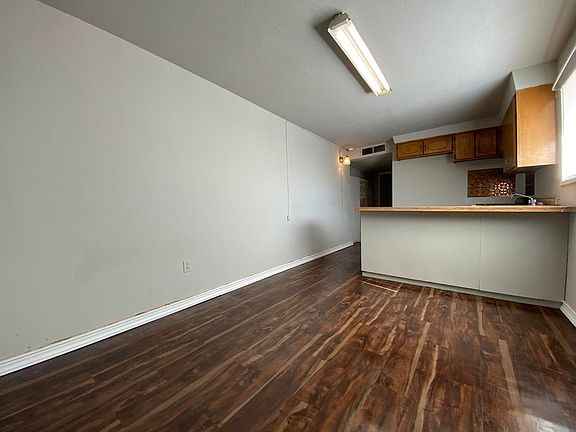3rd image of 3809 Jackson Ave Unit B