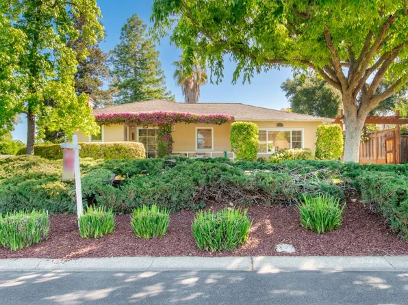 22071 Hibiscus Dr, Cupertino, CA 95014