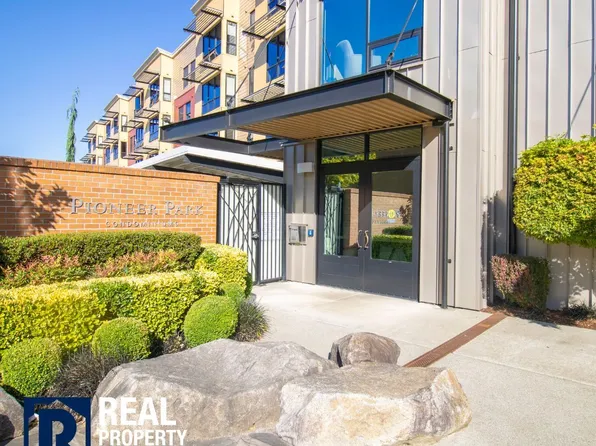 210 W Pioneer Ave Unit 314, Puyallup, WA 98371