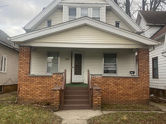 2nd image of 264 E Lake St