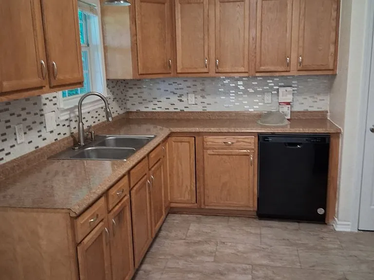 1414 Alta Mira Dr — Photo 28