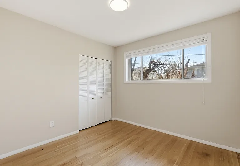 521 Epsom Rd #2C — Photo 14