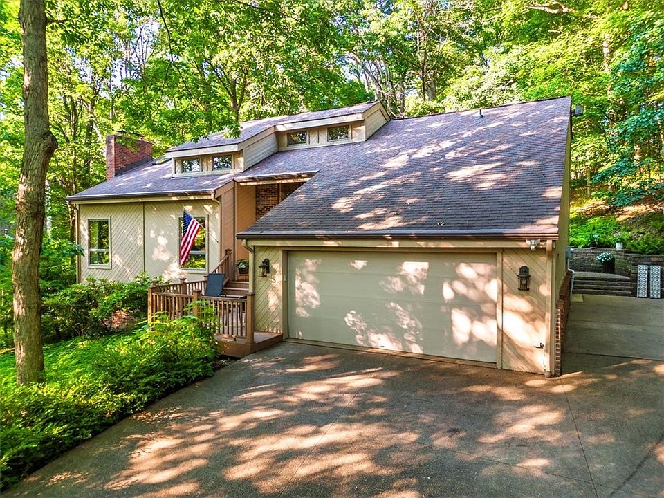 1st image of 2626 Woodmont Ln