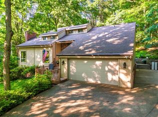 2626 Woodmont Ln, Wexford, PA