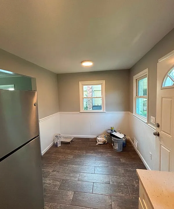 69 Rugby Dr W