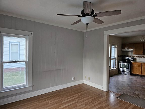 4th image of 611 N 10th St