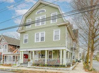 90 Mount Hermon Way APT 2, Ocean Grove, NJ 07756