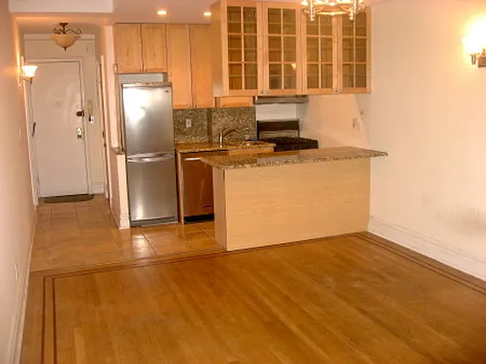 Rented by Margaret Bassett Real Estate | media 9