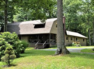 253 Cross Creek Rd, Lock Haven, PA 17745