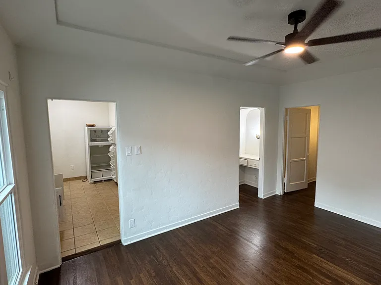 1874 S Redondo Blvd #1874 — Photo 24