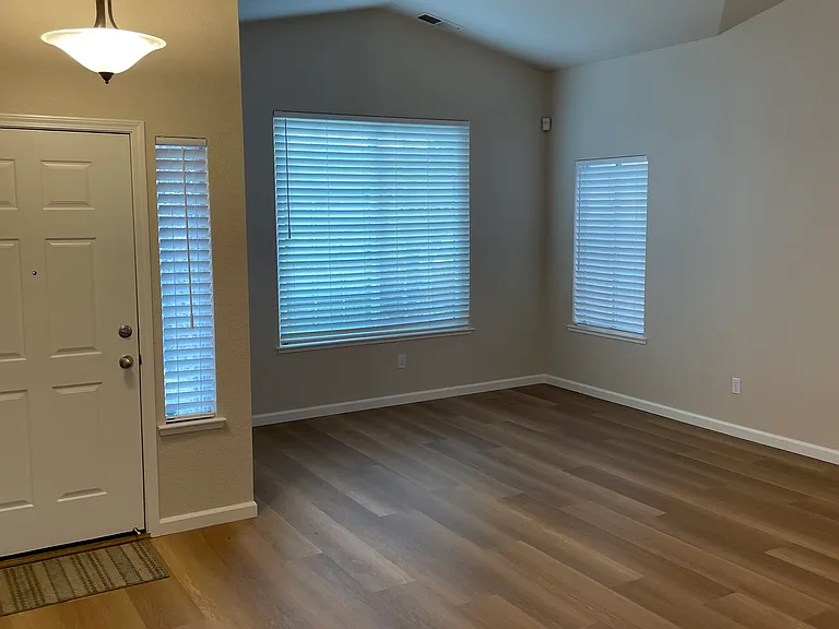 933 Lake Canyon Ave — Photo 4