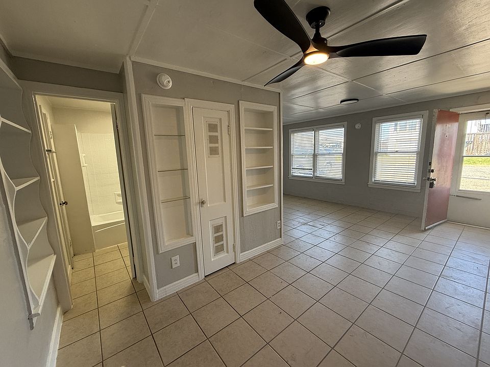 1st image of 113 Houston St #11524267